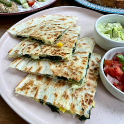 T2:Spinach, Sweet Corn & Mushroom Quesadilla