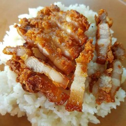 ข้าวหน้าหมูน้ำจิ้มแจ่ว
