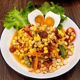 ตำข้าวโพดไทยไข่เค็ม
