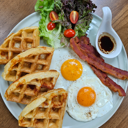 BB3: Daisie May's Breakfast Waffles