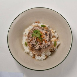 ข้าวแห้งหมูสับตับ