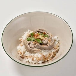 ข้าวแห้งหมูสับกระเพาะ