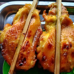 สะโพกชิ้นกลาง