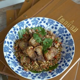 หมูกรอบทำเอง คั่วกับพริกขี้หนู กระเทียมบจนหอมกลิ่นกระทะ ทานกับซีฟู้ดรสเด็ด!!