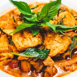 ข้าวพริกแกงหมูชิ้น