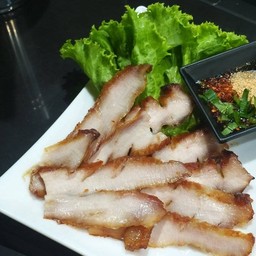 คอหมูย่าง