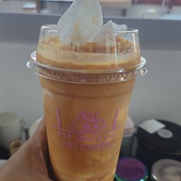 มะพร้าวปั่นนมสด ชาไทย