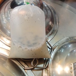 น้ำเต้าหู้งาดำ