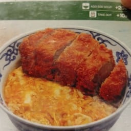 Thick loin katsudon