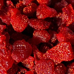 สตรอว์เบอร์รีอบแห้ง