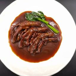 ขาเป็ดน้ำแดง 红烧鸭掌
