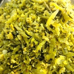 ผักกาดดองผัดไข่