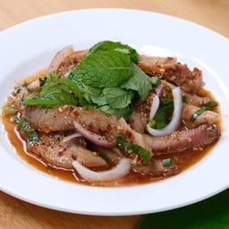 น้ำตกหมู