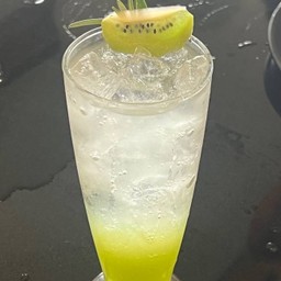 Kiwi Pineapple 