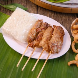ไก่ปิ้งข้าวคั่ว + ข้าวเหนียว