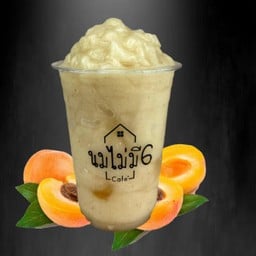 บ๊วย ปั่น