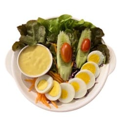 สลัดผักไข่ต้ม