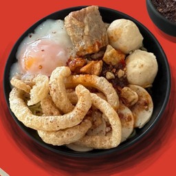 เส้นเล็กคลุก - ซอสพริกเผา