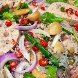 ยำวุ้นเส้นหมูยอ