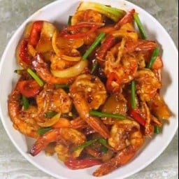 ผัดพริกเผา ราดข้าว แม่ครัวใหญ่