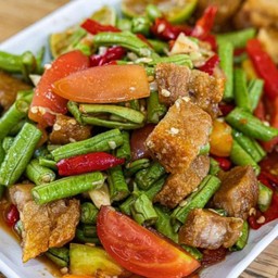 ตำถั่วหมูกรอบ