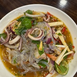 ยำเส้นแก้ว