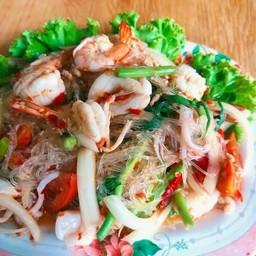 ยำวุ้นเส้นรวมมิตร