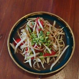 เพื่อนชฎา