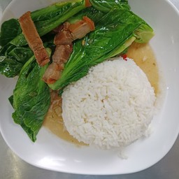 คะน้าหมูกรอบ+ข้าว