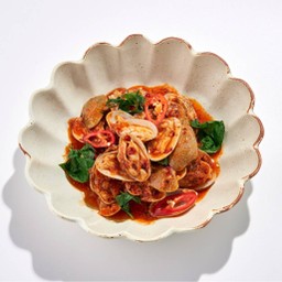 หอยลายผัดน้ำพริกเผา