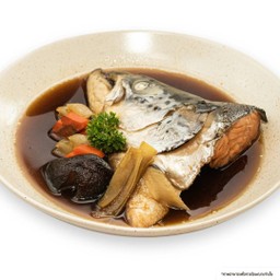 [ เมนูพิเศษ ต้องลอง ]หัวปลาแซลมอนต้มซีอิ๊ว