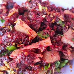 ลาบหมูดิบ