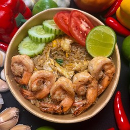 [อร่อยซ่ากับโค้ก] Fried rice with Shrimp (5 fresh white shrimp) +  โค้ก ออริจินัล (กระป๋อง) + โค้ก ไม่มีน้ำตาล (กระป๋อง) 