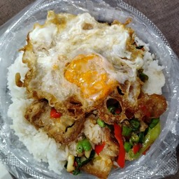 ร้านอาหารตามสั่งในซอย ตรงข้ามวัดหนองพังงาย