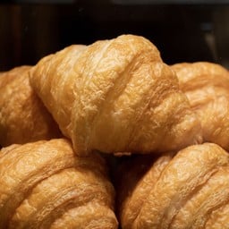 Plain Croissant with Garlic Butter