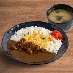 ข้าวแกงกะหรี่กุ้งเทมปุระ