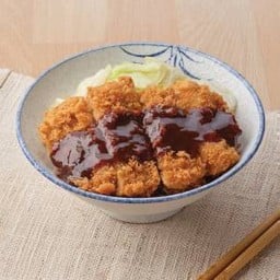 ข้าวหน้าไก่ทอดราดซอสมิโสะ