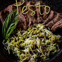พาสต้าเพสโต้พร้อมสเต๊ก