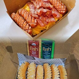 [เซตสุดฮิต] มาม่า+เบค่อน+ไส้กรอก+ชีส+ไข่ข้น+สาหร่าย + ไส้กรอกหนังกรอบทอด 6 ชิ้น