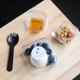 กรีกโยเกิร์ต  60 g x กราโนล่า + บลูเบอร์รี่ !! แถมฟรี น้ำผึ้ง