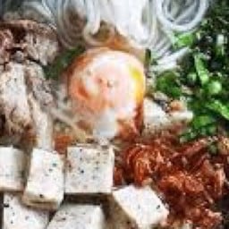 นัวนัว ส้มตำเจริญกรุง