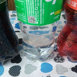 โมชิของทอดกินเล่น หน้าร.ร.อนุบาลเมืองประตู2