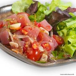 ยำปลาทูน่าสด