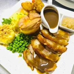 Roast Pork with Crispy Cracking