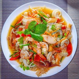 ข้าวและยำปะล่ะ