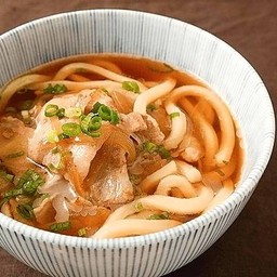 Udon-Hot-Pork-200g อุด้งร้อนเนื้อหมู温かい豚肉うどん200