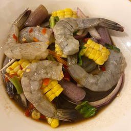 ยำกุ้งสด