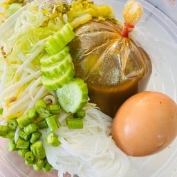 ขนมจีนแกงไตปลา