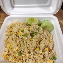 ข้าวผัดไข่ล้วน (ไม่มีเนื้อสัตว์)