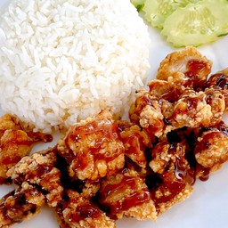 ข้าวไก่ทอด ซอสเกาหลี เผ็ด